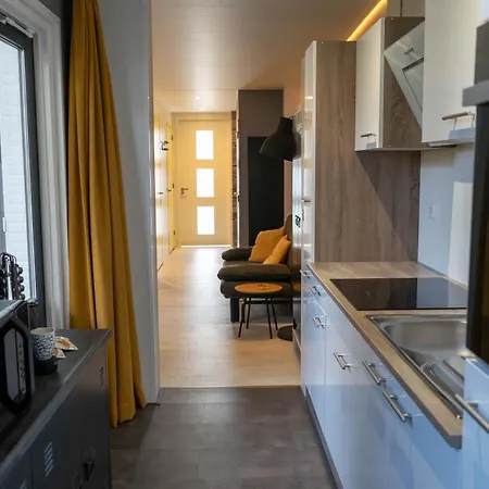 Sunflower 3* Leiden