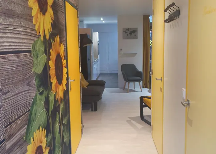 Sunflower Oda ve Kahvaltı 3*