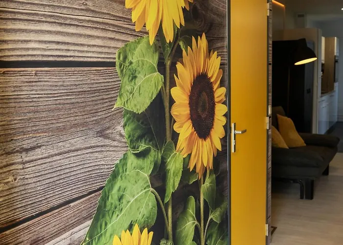 Sunflower Couette-café