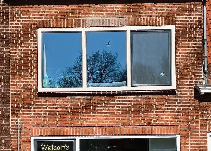 Sunflower Couette-café 3*